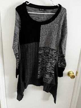 Brittany Black, Soft Black & Gray Patchwork Knit Tunic Sweater